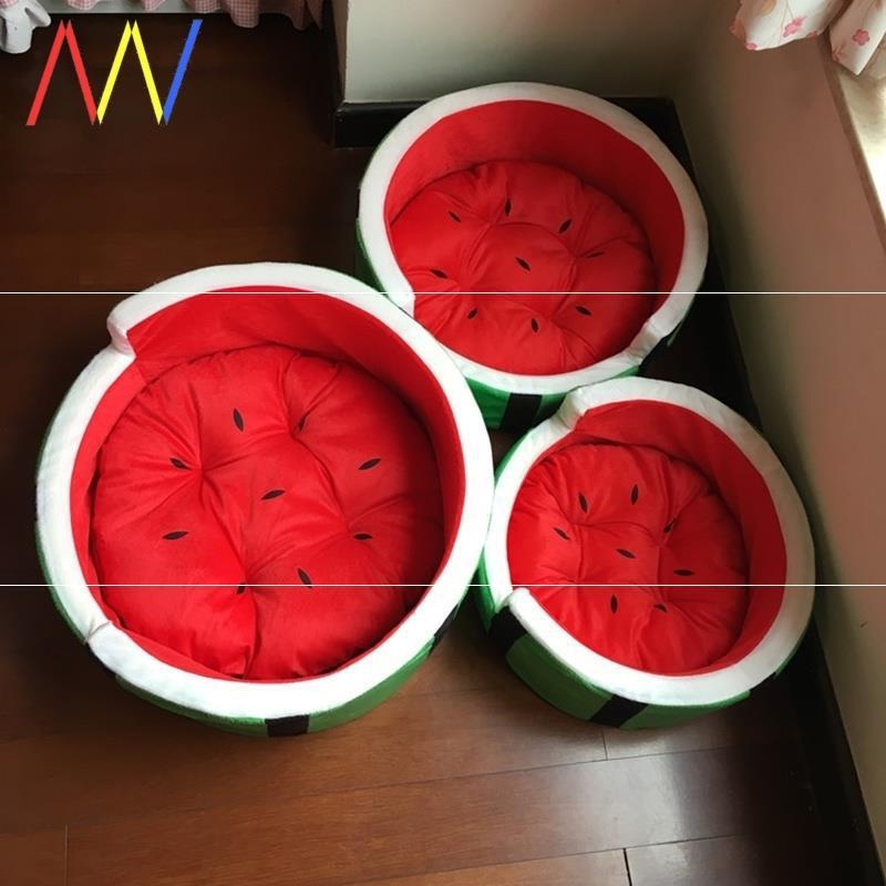 Pineapple fruit pet bed